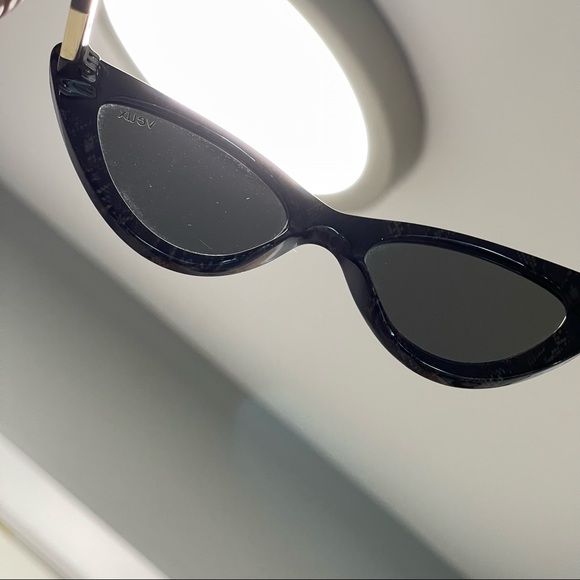 Rare Veux Sunglasses Picadilly Sunglasses - snake print Brand new, never worn - Picture 12 of 13
